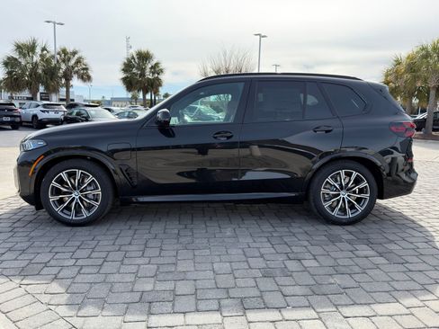 New 2026 BMW X5 xDrive50e w/ M Sport Package AWD/4WD image 12