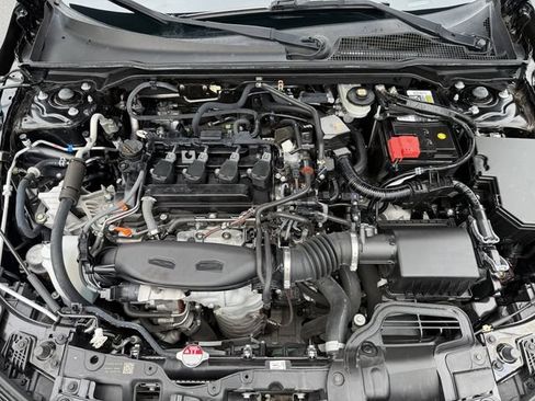 Used 2022 Honda Civic Touring image 36