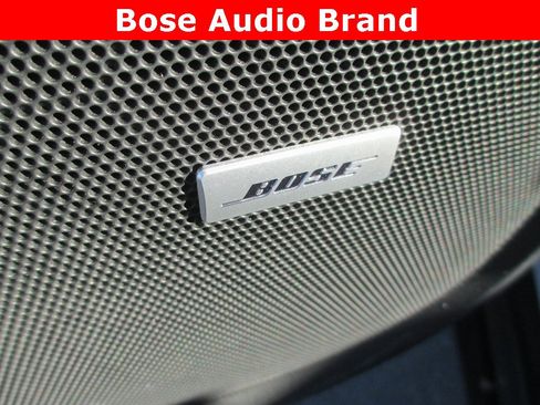 Certified 2023 Chevrolet Traverse Premier w/ Redline Edition image 18