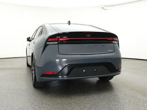 New 2026 Toyota Prius XLE image 22
