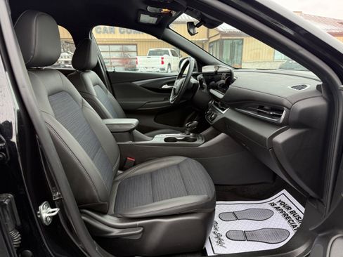 Used 2024 Buick Envista Preferred w/ Convenience I Package image 11