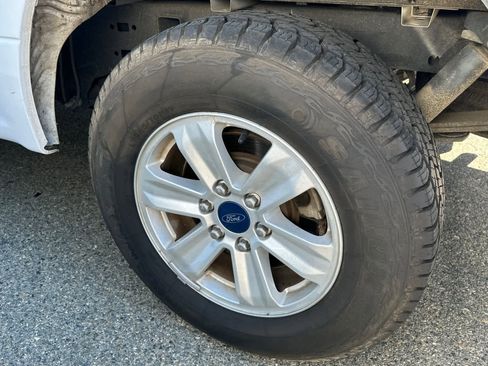 Used 2018 Ford F150 XL w/ Equipment Group 101A Mid image 18