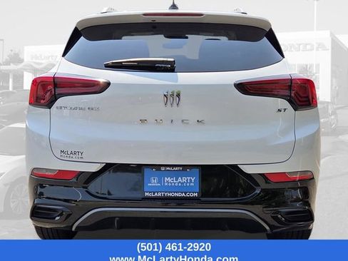 Used 2024 Buick Encore GX Sport Touring FWD image 6
