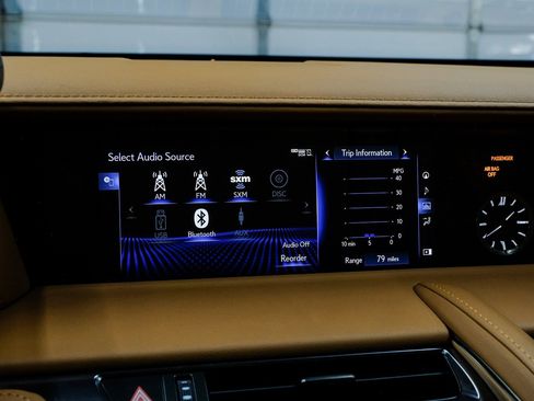 Used 2021 Lexus LC 500 Coupe w/ Performance Package image 37