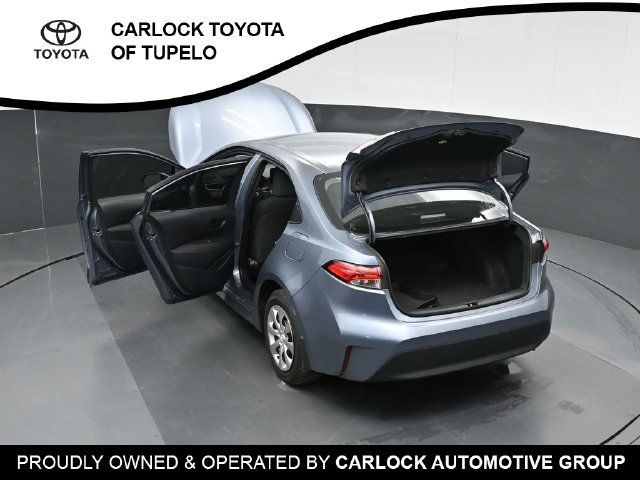 Used 2026 Toyota Corolla LE FWD image 66