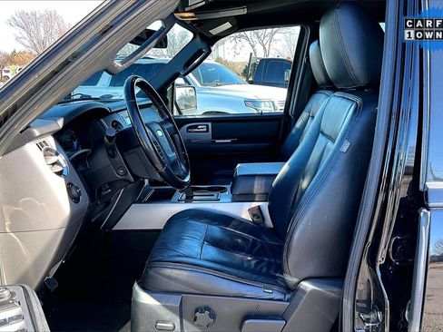 Used 2016 Ford Expedition EL XLT image 23