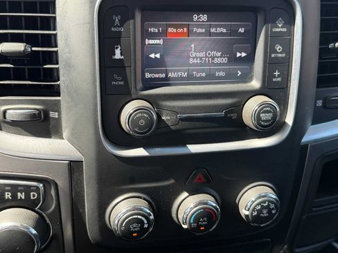 Used 2021 RAM 1500 Classic SLT RWD image 20