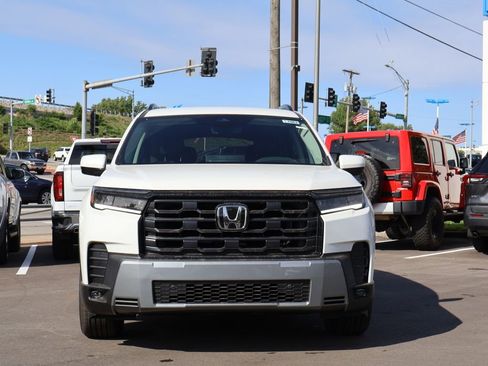 New 2026 Honda Pilot EX-L image 2