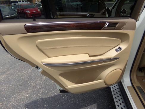 Used 2012 Mercedes-Benz GL 450 4MATIC image 20