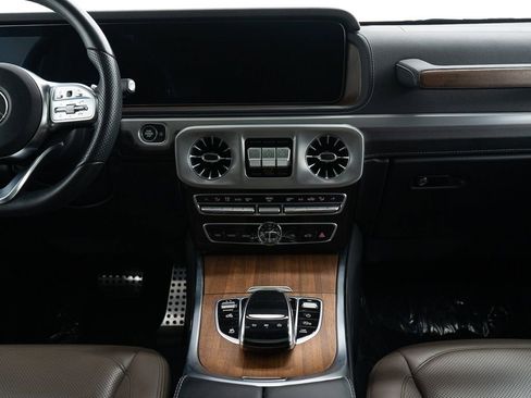 Used 2022 Mercedes-Benz G 550 image 31