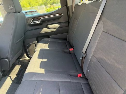 Certified 2023 Chevrolet Silverado 1500 LT AWD/4WD image 9