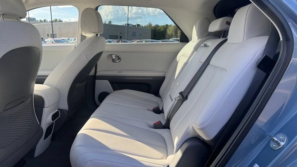 Used 2023 Hyundai Ioniq 5 SEL w/ Cargo Package AWD/4WD image 25