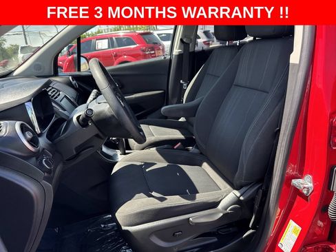 Used 2015 Chevrolet Trax LT FWD image 14