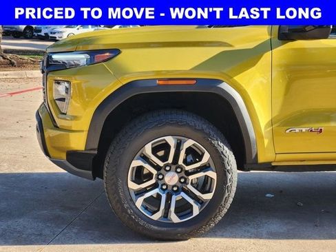 Used 2023 GMC Canyon AT4 image 16
