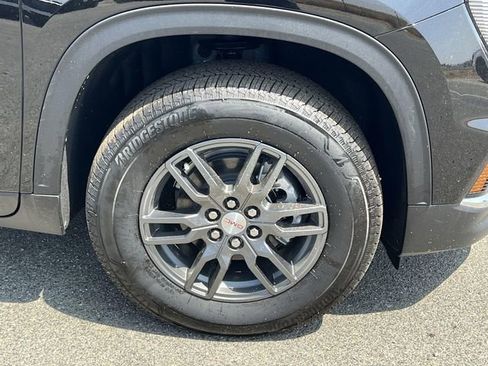 New 2025 GMC Acadia Elevation image 31