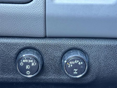 Used 2019 Chevrolet Colorado LT w/ LT Convenience Package image 13