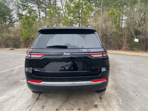 Used 2024 Jeep Grand Cherokee Limited 4xe image 4