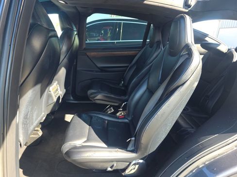 Used 2020 Tesla Model X Long Range image 8