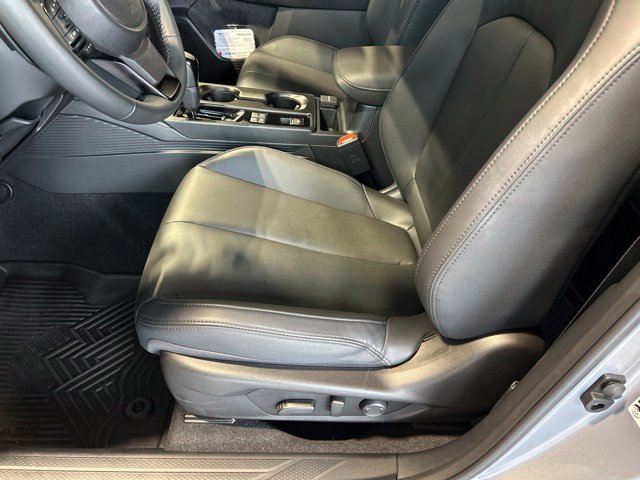 Used 2026 Subaru Outback Premium AWD/4WD image 37