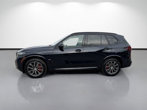 New 2026 BMW X5 xDrive40i w/ M Sport Package AWD/4WD image 6