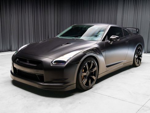 Used 2009 Nissan GT-R Premium AWD/4WD image 24