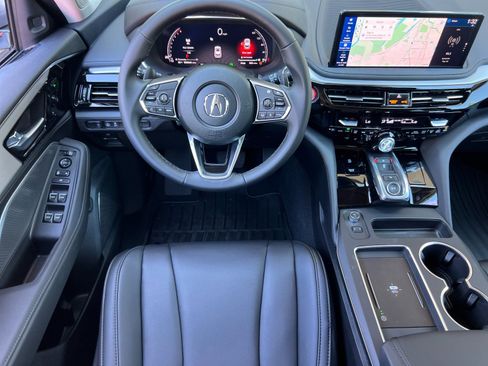 New 2026 Acura MDX SH-AWD image 10