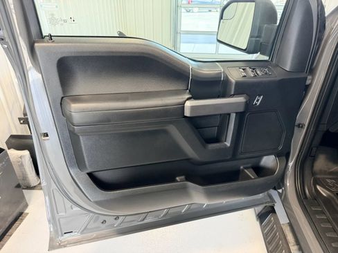 Used 2020 Ford F150 XLT w/ Equipment Group 302A Luxury AWD/4WD image 10