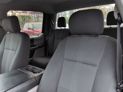 Used 2019 Ford F150 XL w/ Equipment Group 101A Mid AWD/4WD image 8