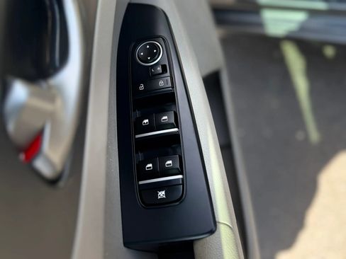 Used 2020 Kia Forte LXS FWD image 27