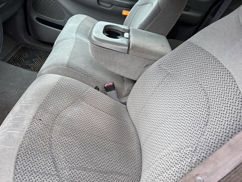 Used 2000 Ford F150 XLT image 14