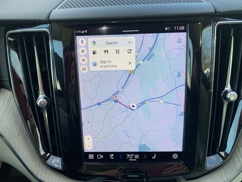 Certified 2022 Volvo XC60 B6 Inscription w/ Advanced Package image 20