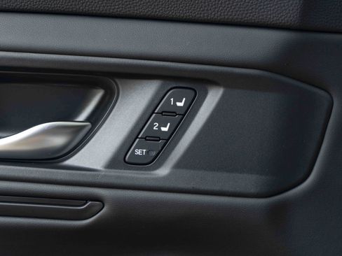 Used 2026 Honda Accord Touring image 39