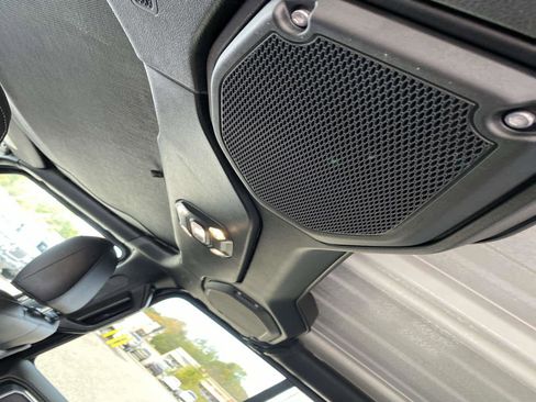 Certified 2021 Jeep Gladiator Rubicon image 12