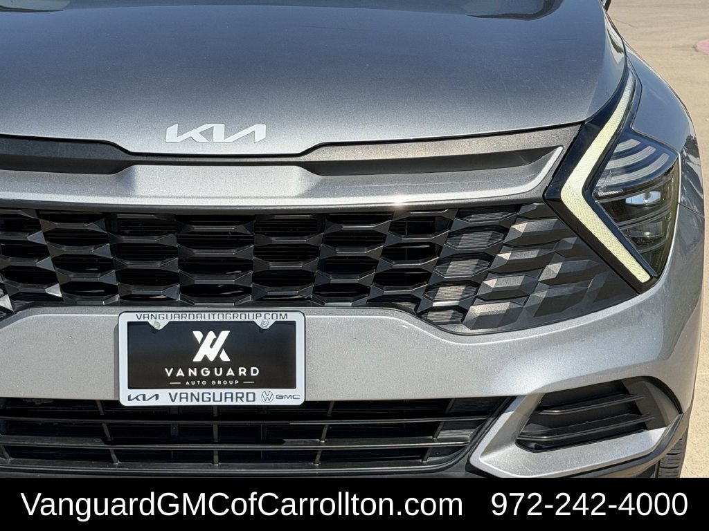 Used 2024 Kia Sportage LX FWD image 4