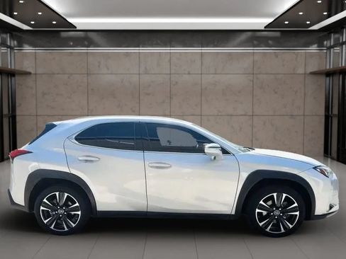Used 2020 Lexus UX 200 w/ Accessory Package 2 FWD image 2