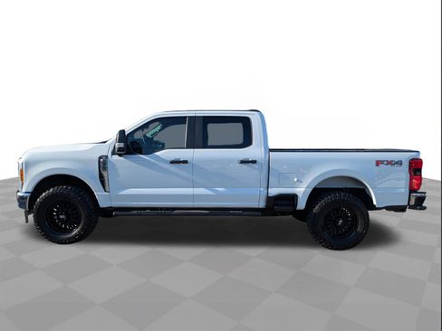 Used 2023 Ford F250 XL w/ 360-Degree Camera Package image 7