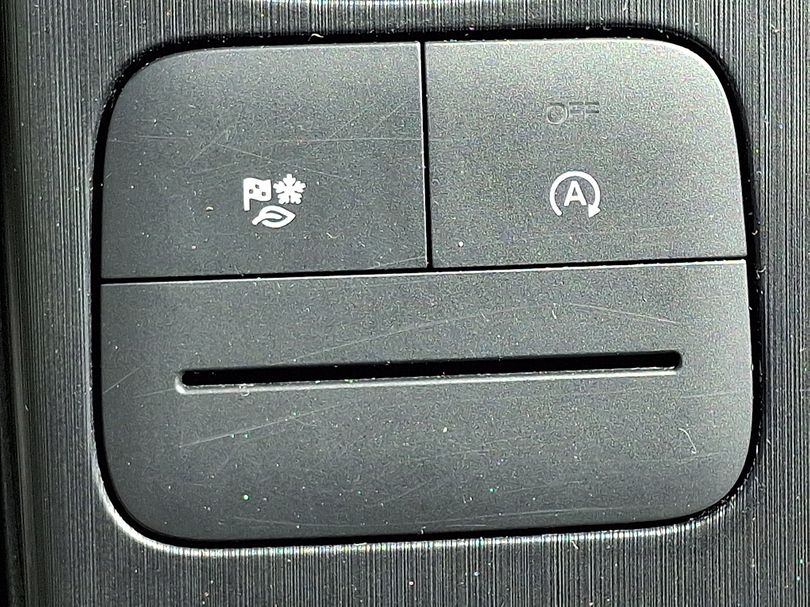 Used 2025 Ford Escape ST-Line Select AWD/4WD image 27