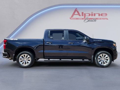 Used 2023 Chevrolet Silverado 1500 Custom AWD/4WD image 6