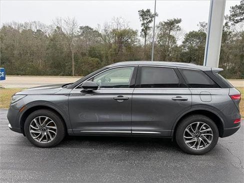 Used 2021 Lincoln Corsair FWD w/ Equipment Group 101A image 24