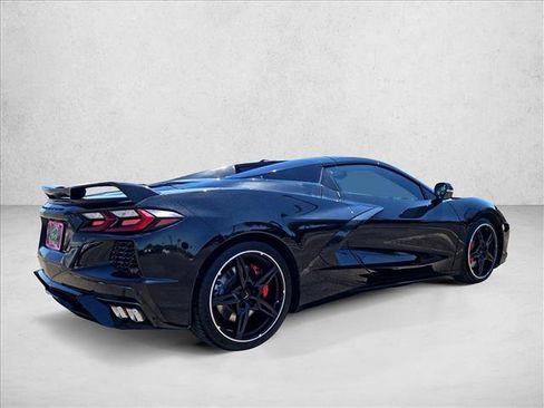 Certified 2022 Chevrolet Corvette Stingray Premium Conv w/ Z51 Performance Package RWD image 8