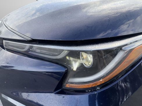 Used 2021 Toyota Corolla SE image 6