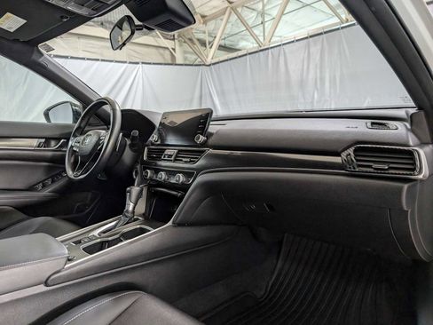 Used 2022 Honda Accord Sport image 19
