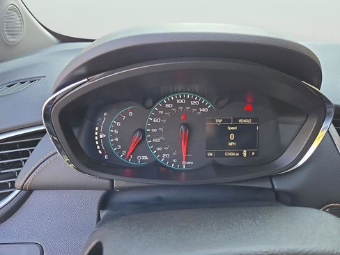 Used 2018 Chevrolet Trax LT w/ Driver Confidence Package image 23