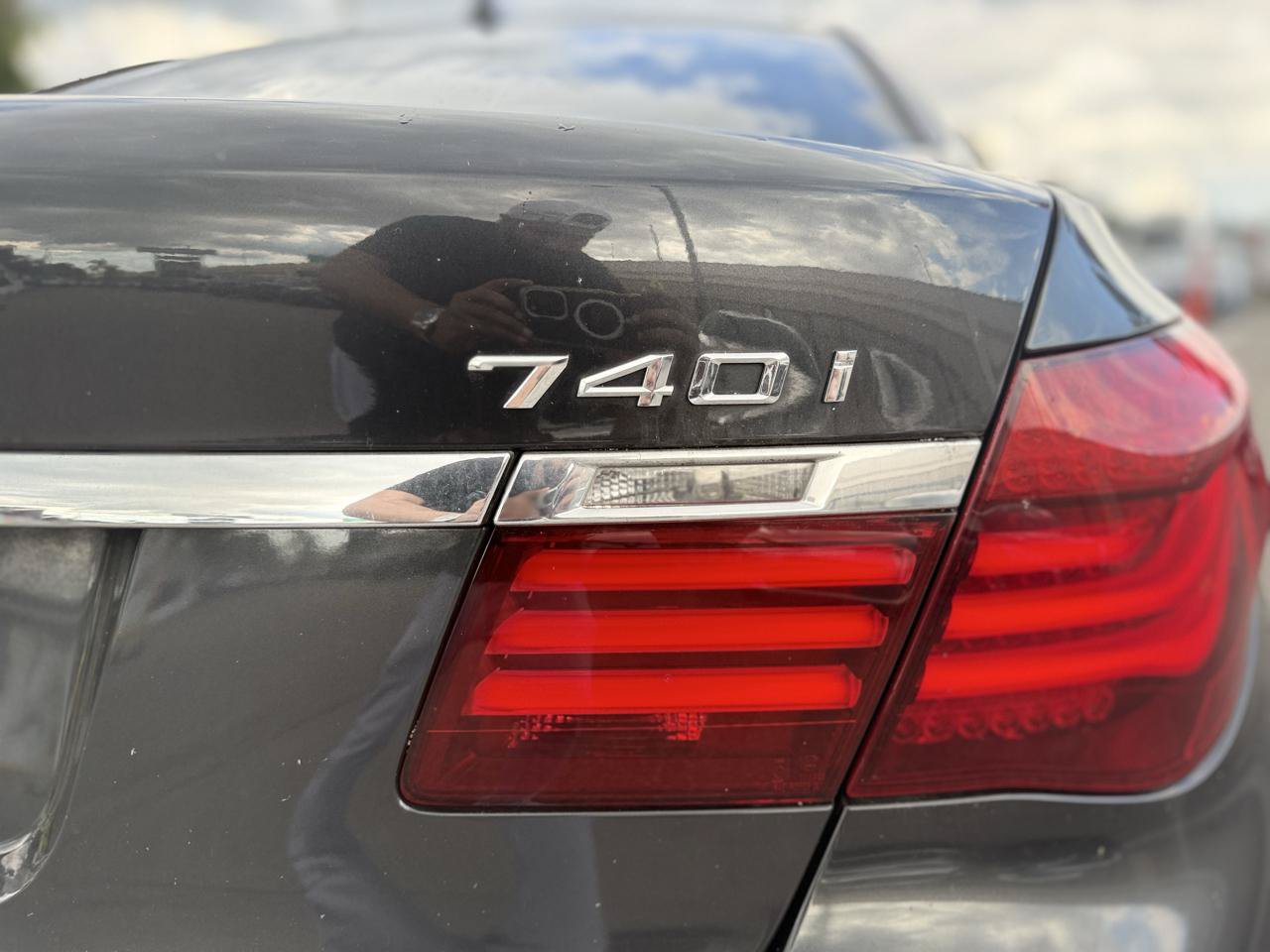 Used 2015 BMW 740i RWD image 40