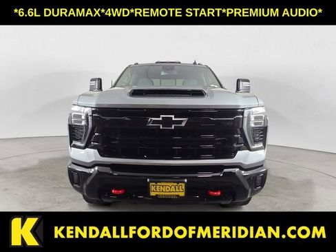 Used 2025 Chevrolet Silverado 2500 LT w/ Trail Boss Package image 8