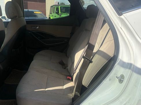 Used 2014 Hyundai Santa Fe Sport image 11