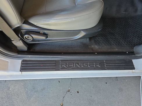 Used 2010 Ford Ranger XL image 23