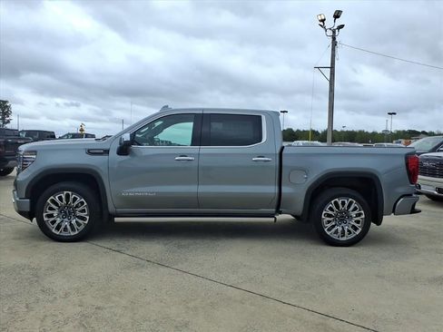 New 2026 GMC Sierra 1500 Denali Ultimate AWD/4WD image 4