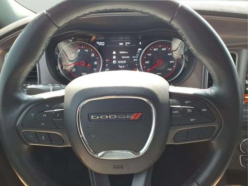 Used 2023 Dodge Charger SXT RWD image 15