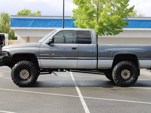 Used 2002 Dodge Ram 2500 Truck 4x4 Quad Cab image 18
